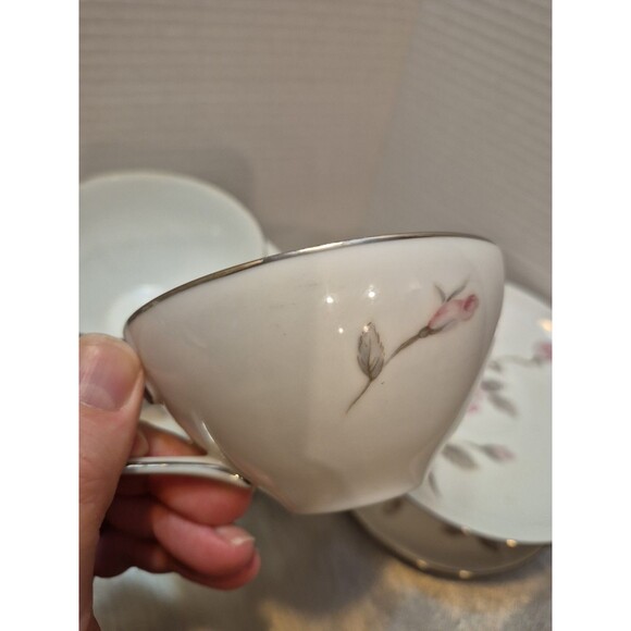 Three Castle China Garland Set Of 4 Teacups And Saucers Pink Roses - Picture 6 of 14